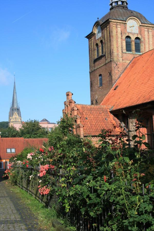 Apartment Zentrale „treibholz“ Im Sonnenblumenhaus